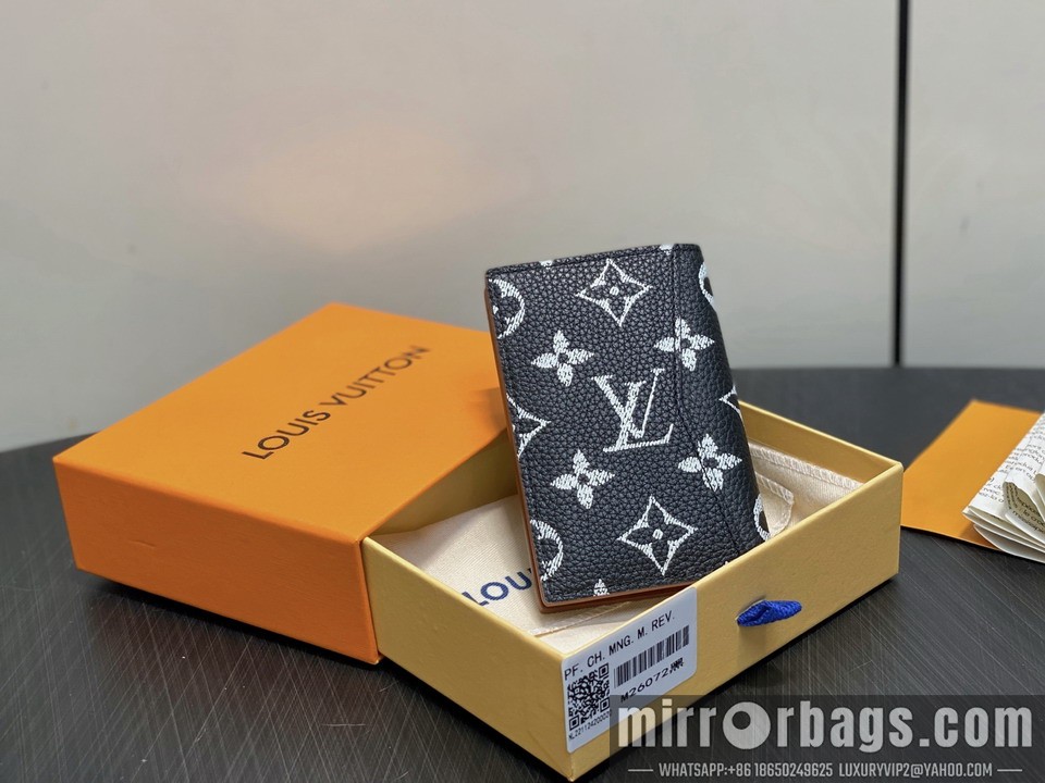 LV Bags M26072 11.1x1x7.5cm gf1