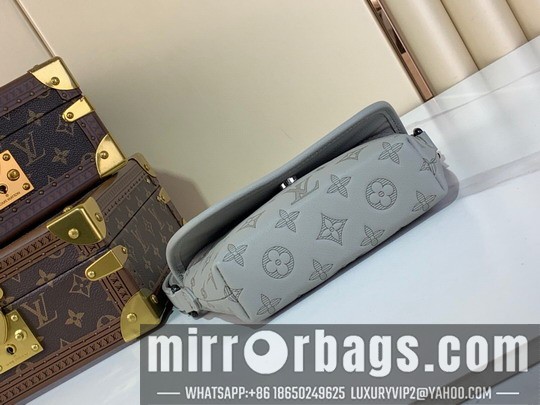LV Bags Pulse m12636 16x5x22.5cm gf