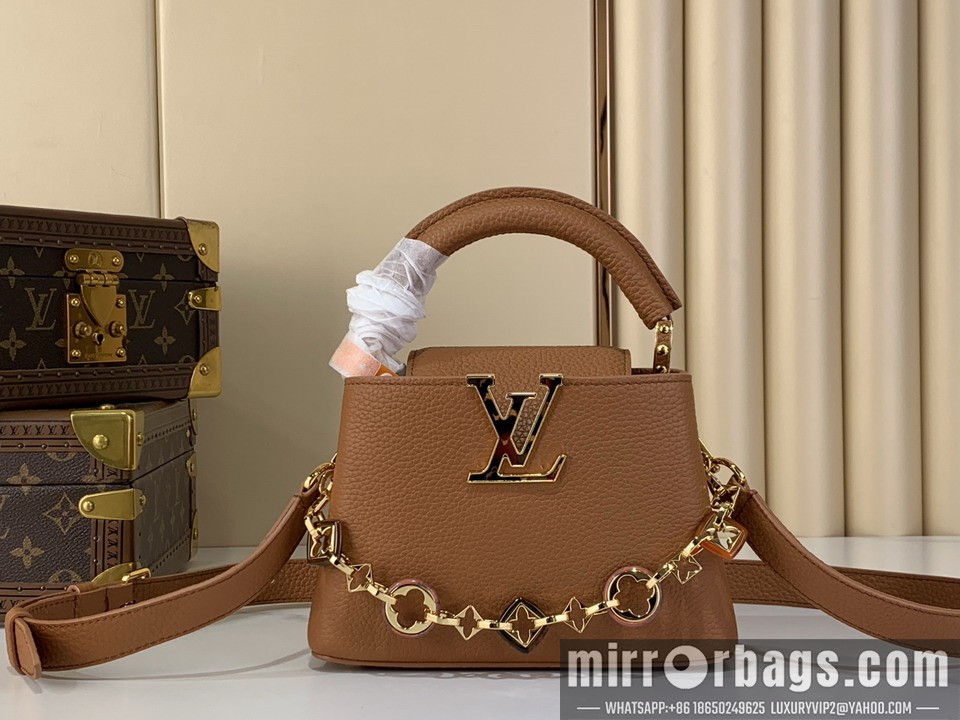 LV Bags Cap M14970 13.6x8x21cm gf1