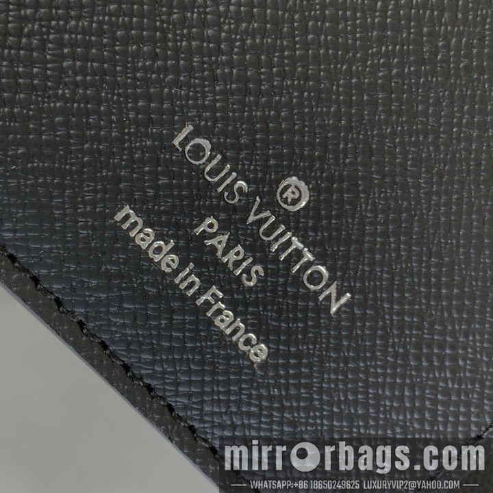 LV Bags R20005 14.5x2x10cm gf8