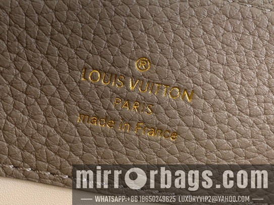 LV Bags Cap m12936 12x8x27cm gf1