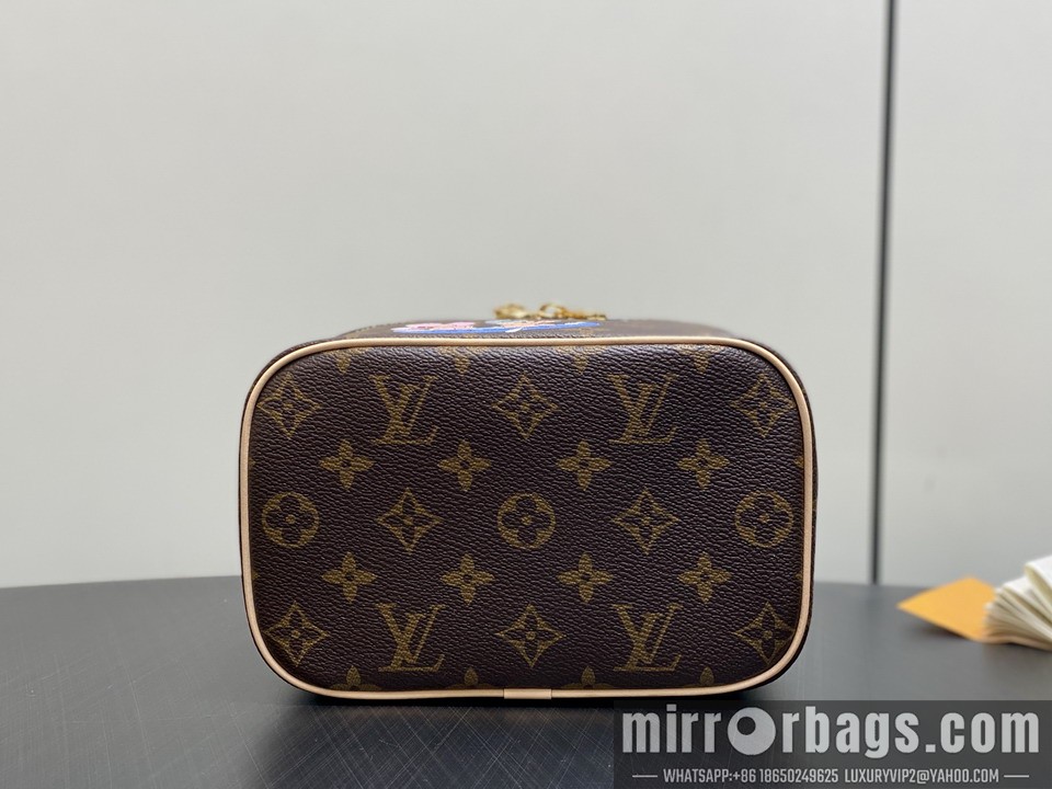 LV Bags Nice M26647 13.5x12x20cm gf