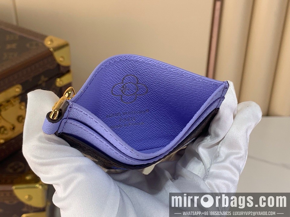 LV Bags Charms m15324 7.3x0.3x10.2cm gf