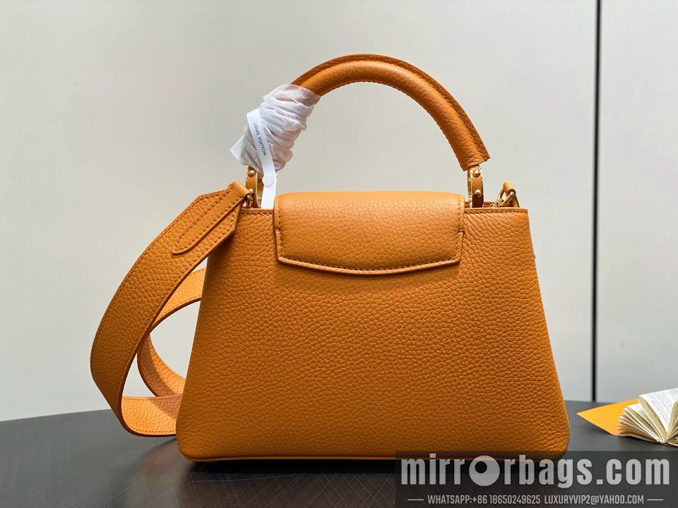 LV Bags Cap M23703 27x17.3x9cm gf
