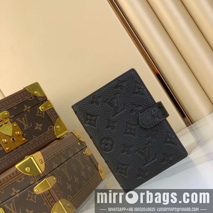 LV Bags R20005 14.5x2x10cm gf13