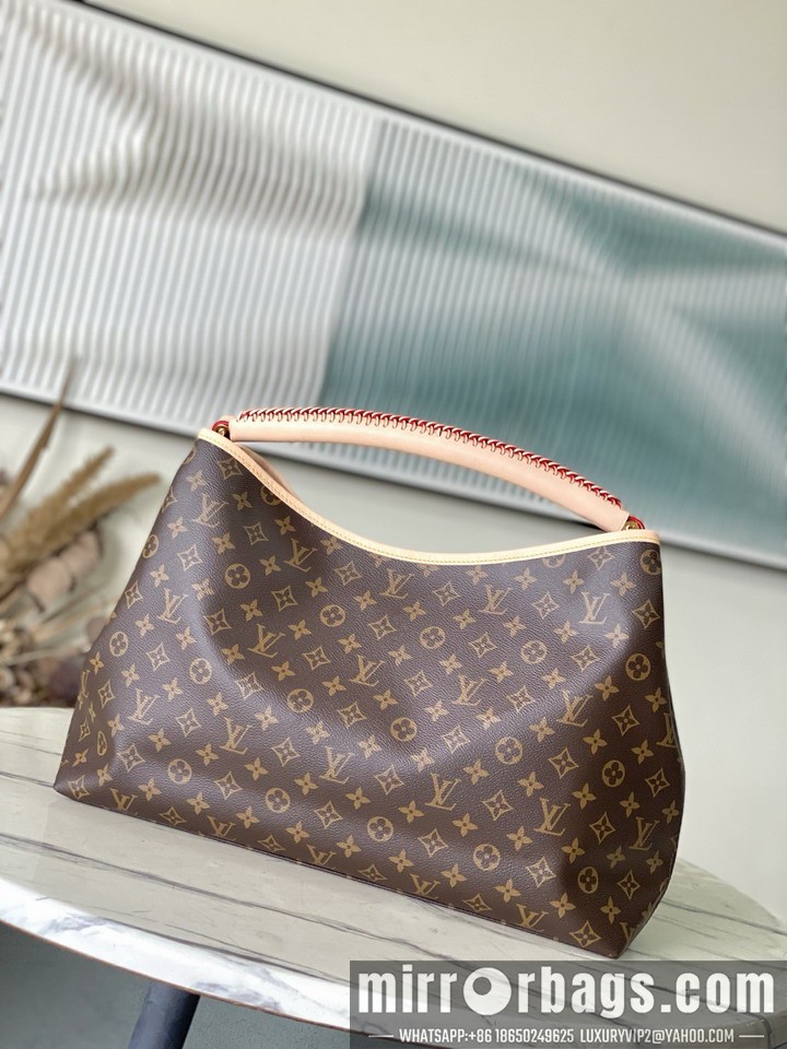 LV Bags Again M25877 53x30x15.5cm gf