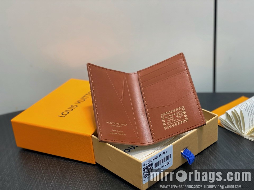 LV Bags M26072 11.1x1x7.5cm gf5