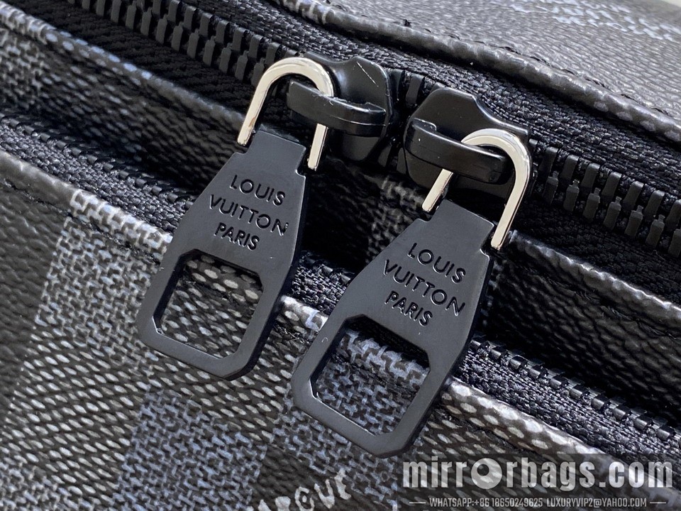 LV Bags Rush M14920 15x8x30cm gf