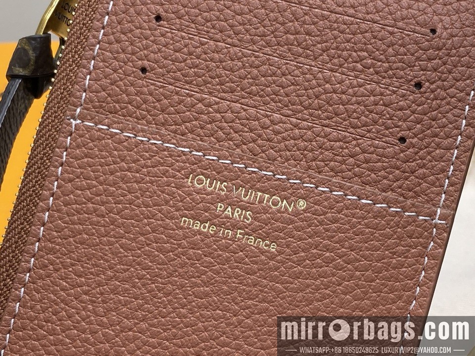 LV Bags Low Key M14551 8.5x1x13cm gf