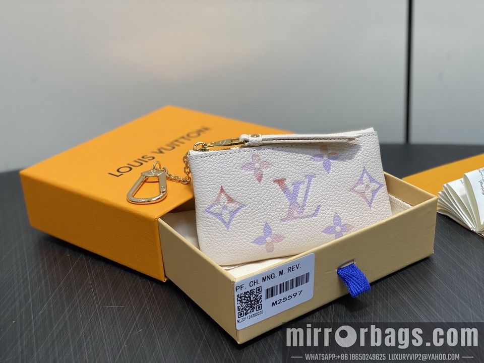 LV Bags M25597 7x1.5x12cm gf