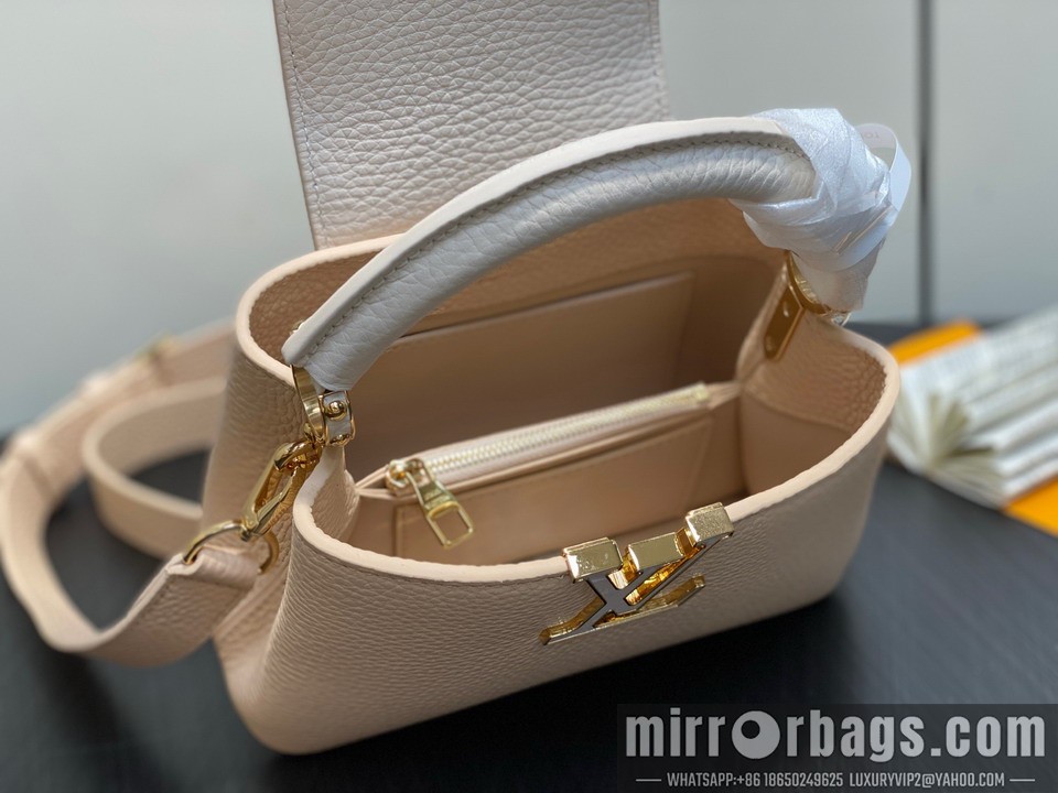 LV Bags Cap M25461 21x14x8cm gf