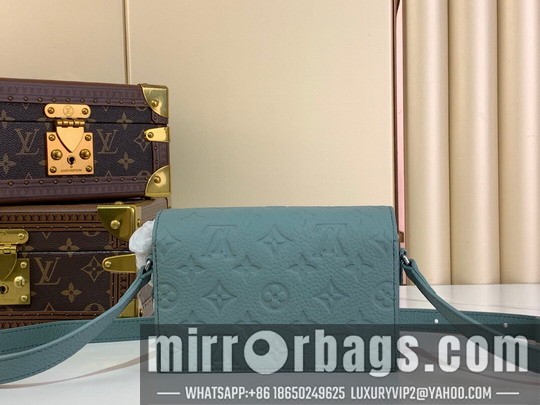 LV Bags Steamer M13889 18x11x6.5cm gf