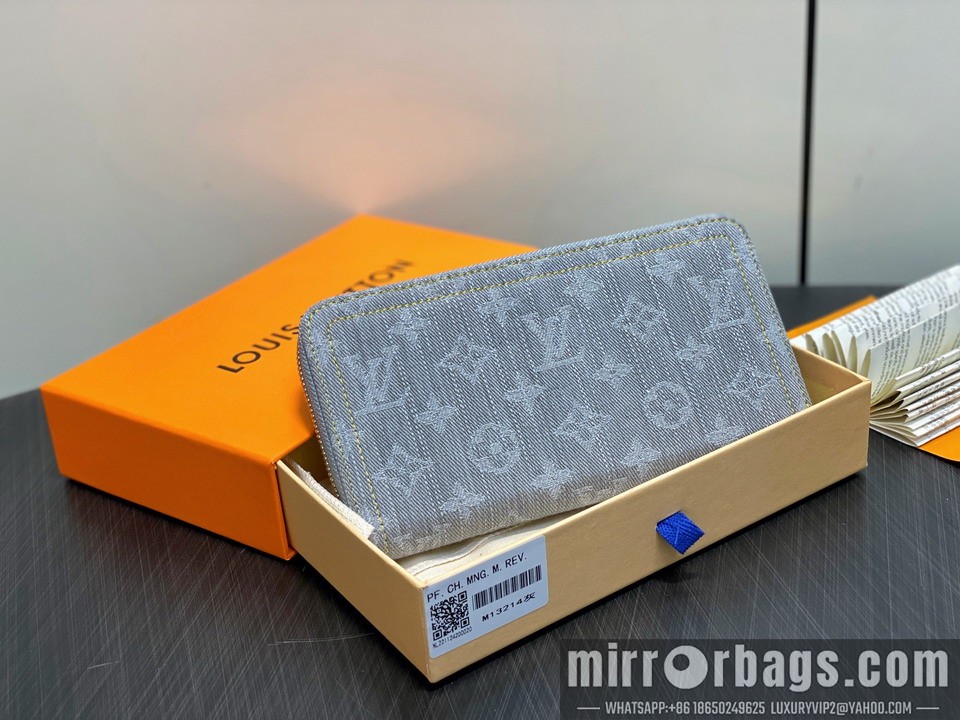 LV Bags Zippy M13214 19.5x10.5x2.5cm gf