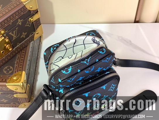 LV Bags Pharrell Williams M13898 13.5x20x8cm gf