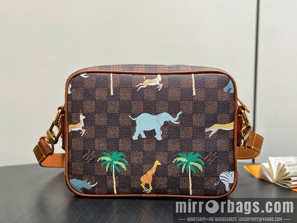 LV Bags Nil M14016 17.5x11x25cm gf1