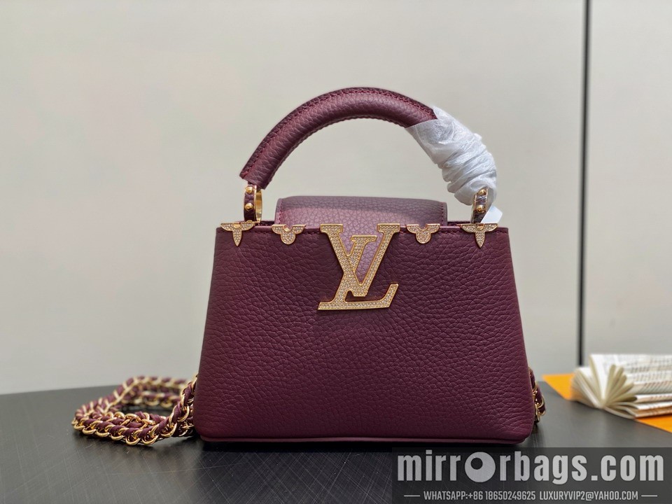 LV Bags Cap M48865 21x14x8cm gf6