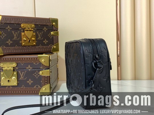 LV Bags Kasai M14910 24.5x15.5x6cm gf