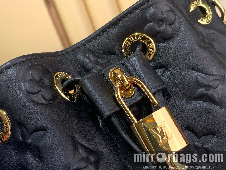 LV Bags Bucket M26216 20x20x10cm gf
