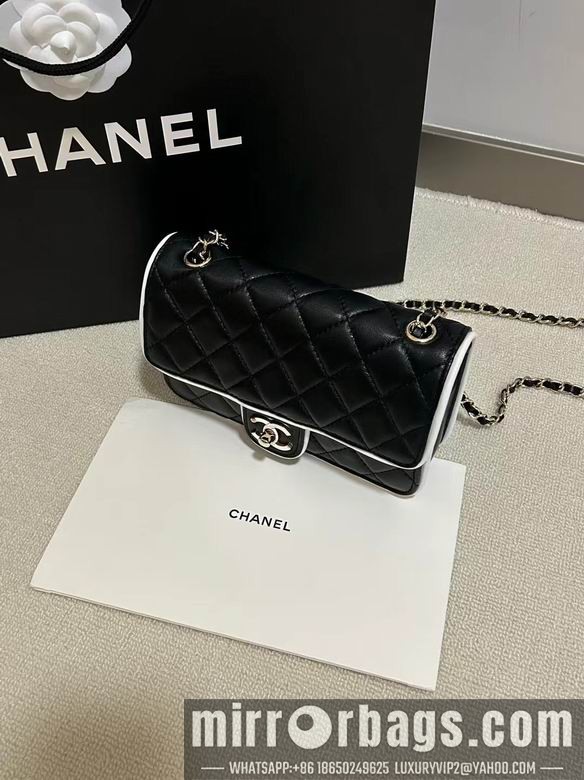 Chanel Bags 20X5X13cm 031701