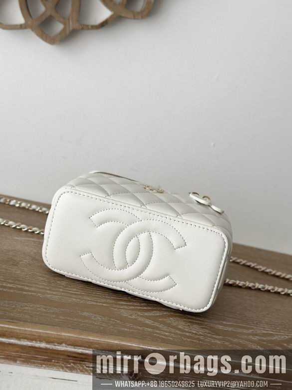 Chanel Bags 66021 9.5X17X8cm YG 2colour