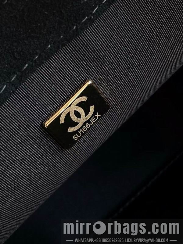 Chanel Bags AS5991 17x24x7cm XZ6