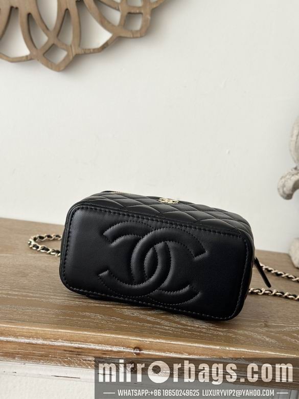 Chanel Bags 66021 9.5X17X8cm YG 2colour