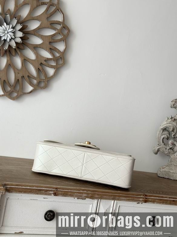 Chanel Bags A2222 30X21X8cm YG 4