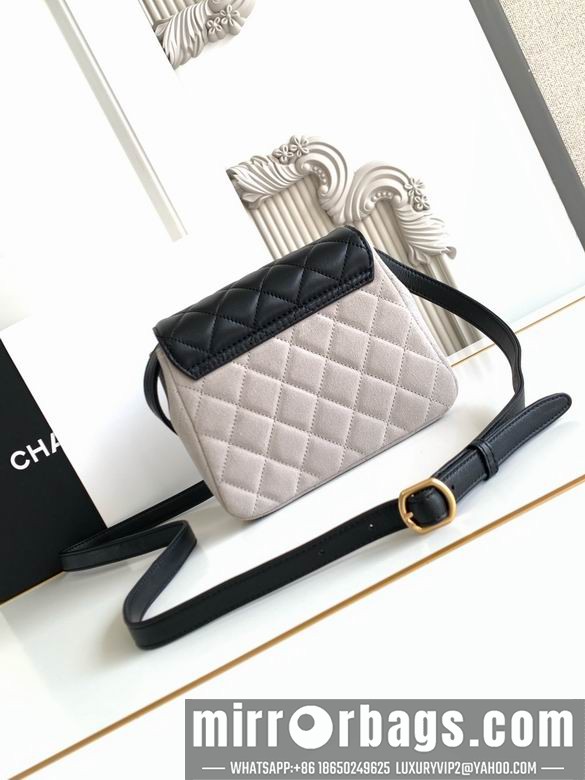 Chanel Bags 4679 15X18 4colors