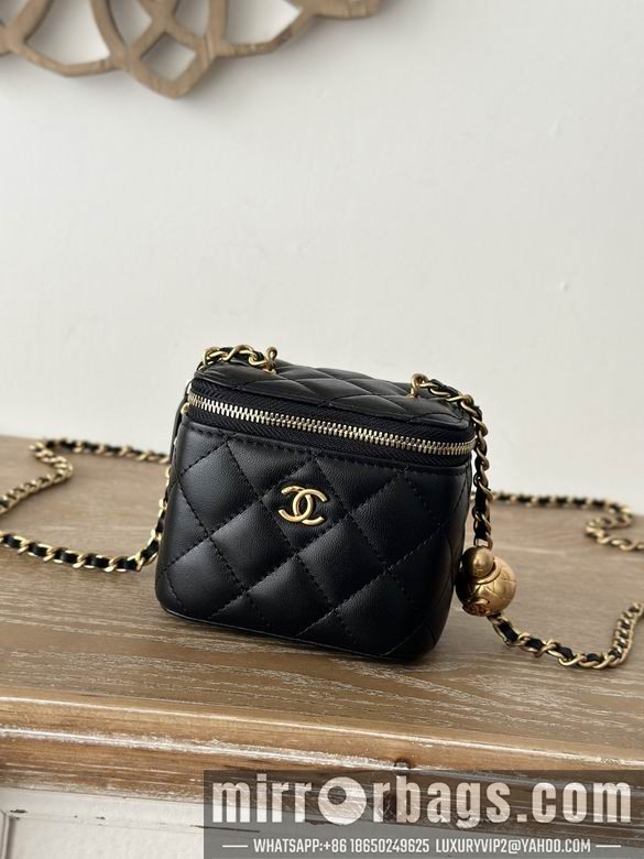 Chanel Bags 66014 10.5X8.5X7cm YG 2colour