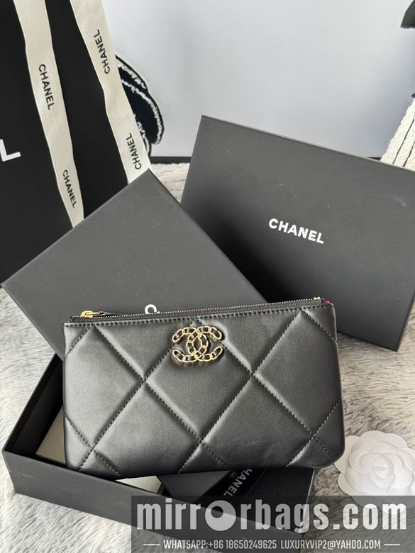 Chanel Bags AP1109 20X12.2X1cm YG 5