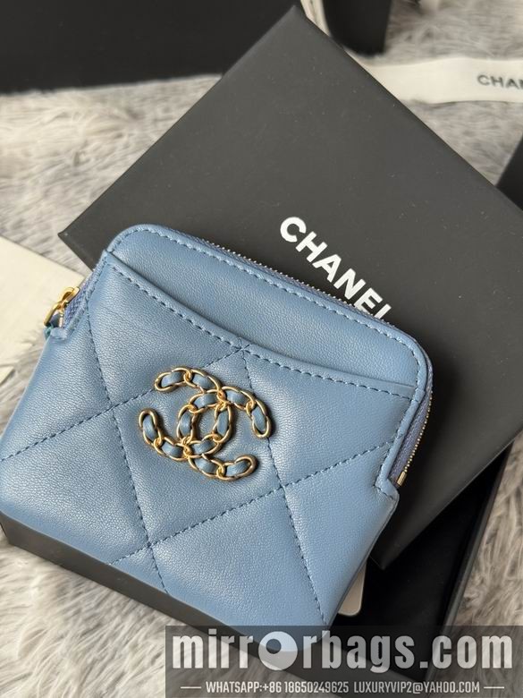 Chanel Bags AP2136 11X9.5X1.5cm YG 9