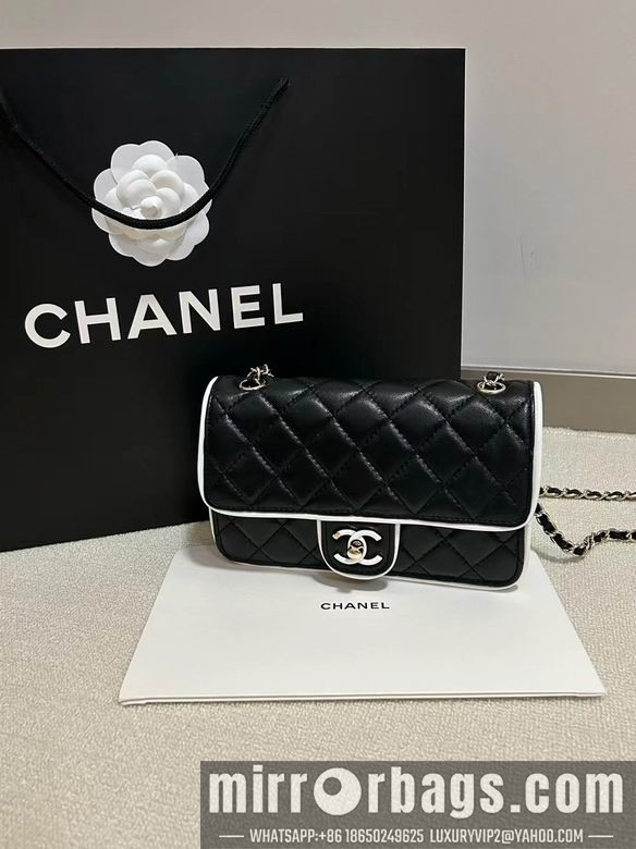 Chanel Bags 20X5X13cm 031701