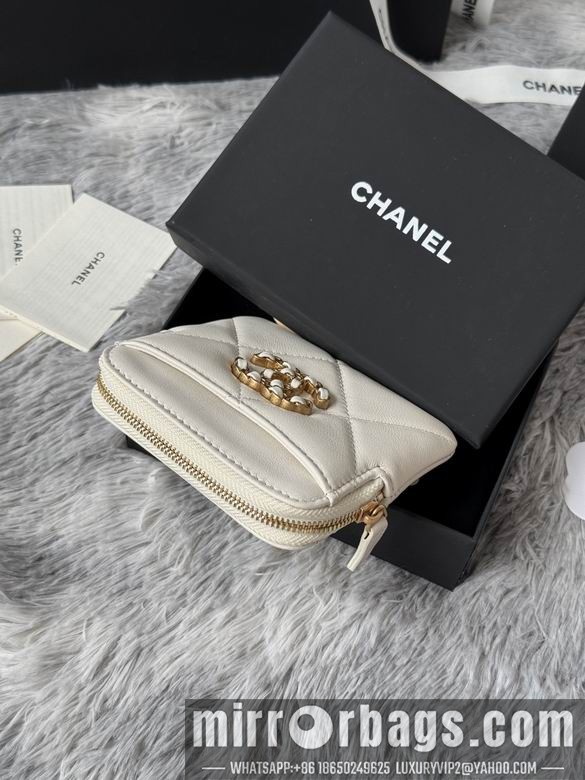 Chanel Bags AP2136 11X9.5X1.5cm YG 10