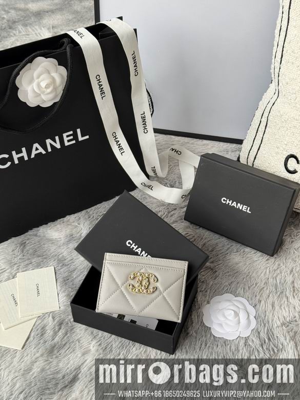 Chanel Bags AP1217 11.2X7.5X0.5cm YG 4