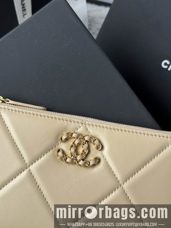 Chanel Bags AP1109 20X12.2X1cm YG 3