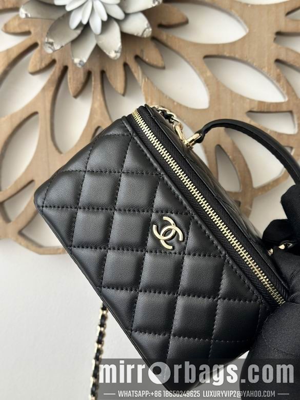 Chanel Bags 66021 9.5X17X8cm YG 2colour