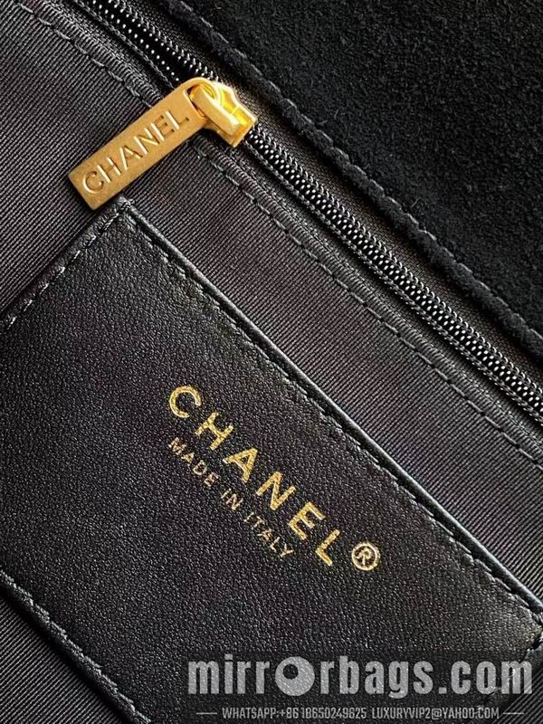 Chanel Bags AS5991 17x24x7cm XZ6