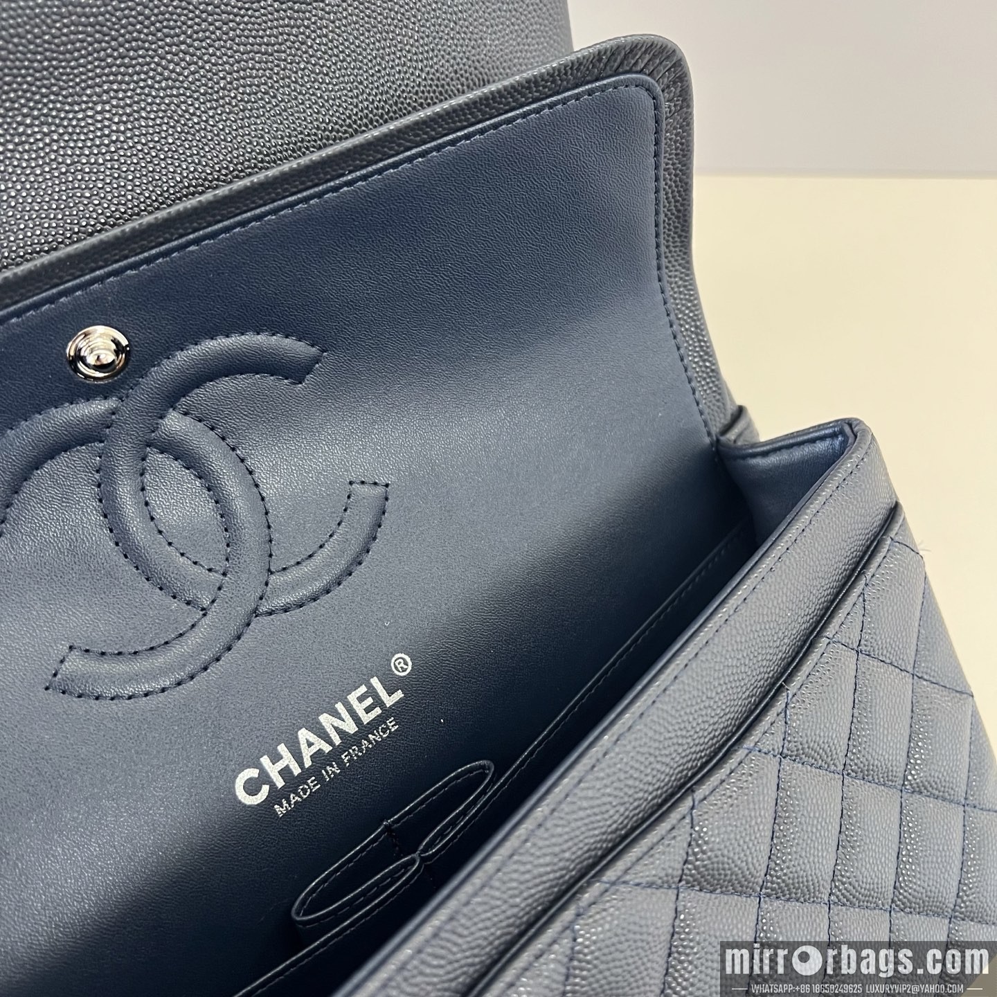 Chanel Bags 1112 25CM XZ13
