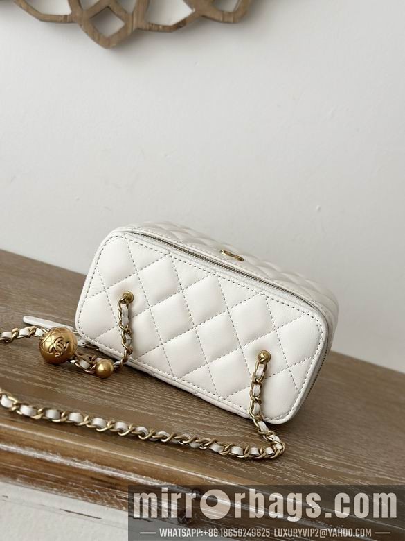 Chanel Bags 66015 16X9.5X8cm YG 2colour