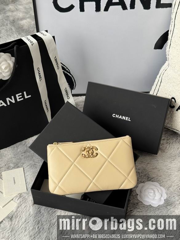 Chanel Bags AP1109 20X12.2X1cm YG 3