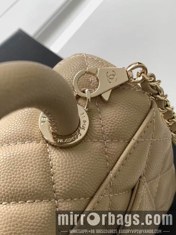 Chanel Bags 2215 19CM XZ2