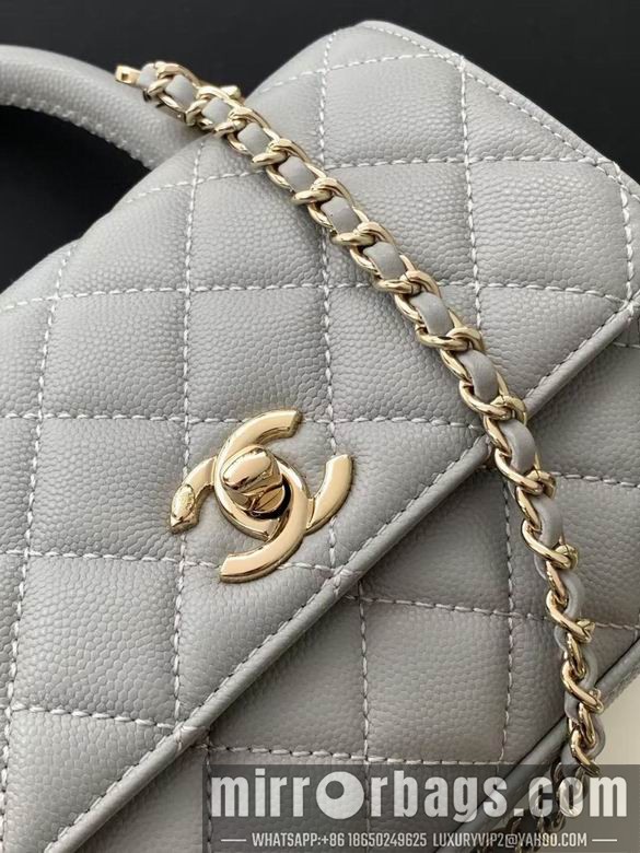 Chanel Bags 2215 19CM XZ7