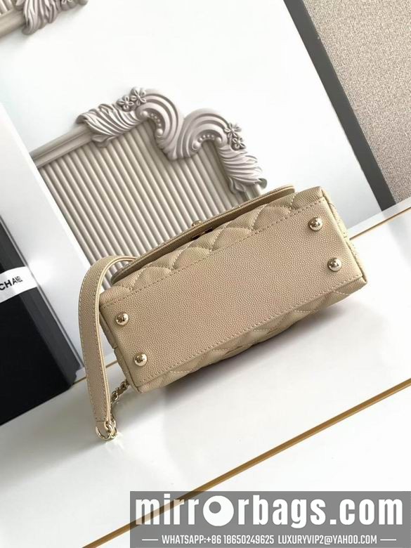 Chanel Bags 2215 19CM XZ2