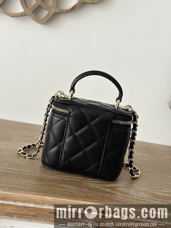 Chanel Bags 66020 10X7X9cm YG 2colour