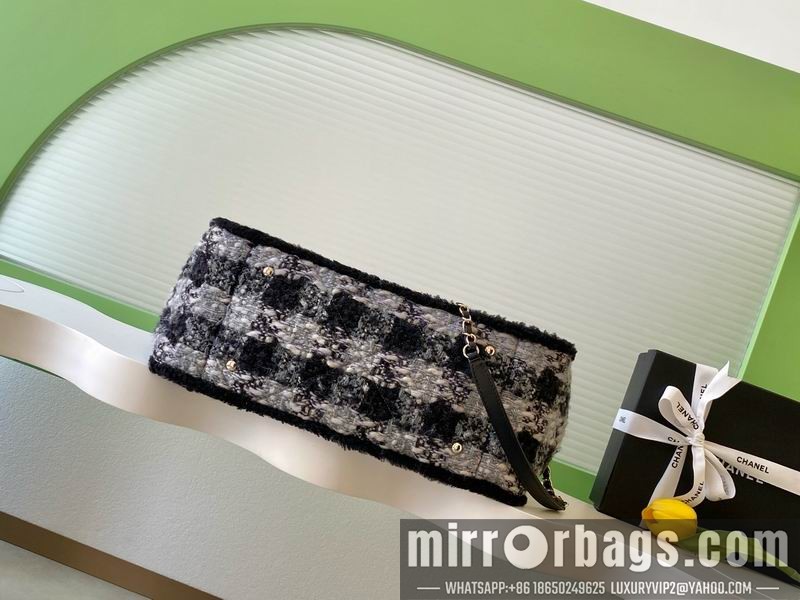Chanel Bags AS5689 27.5x39.5x16cm XZ2