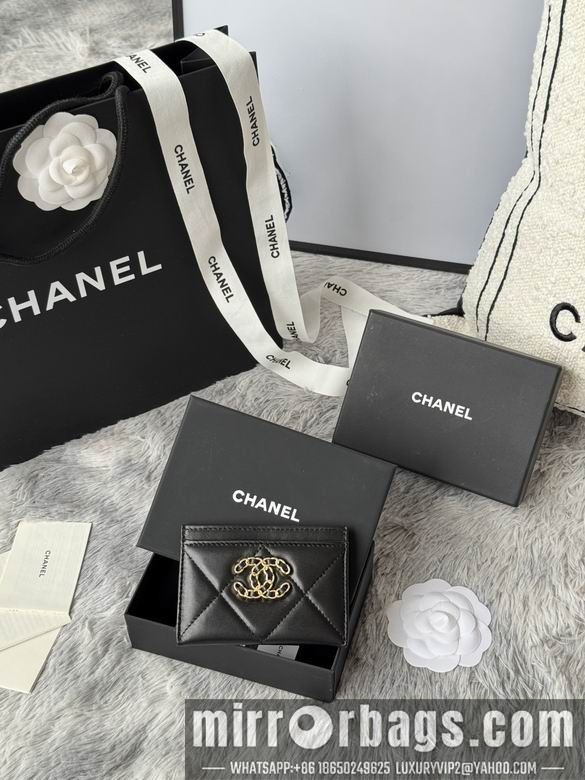 Chanel Bags AP1217 11.2X7.5X0.5cm YG 10
