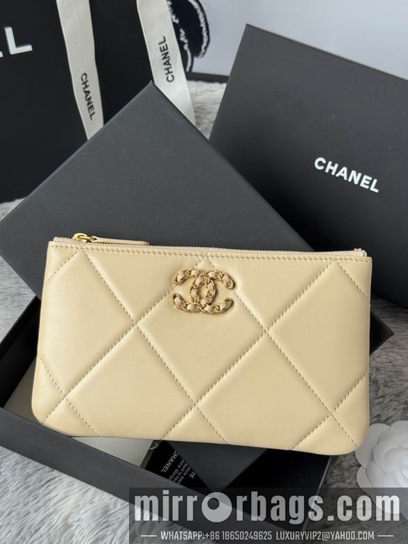 Chanel Bags AP1109 20X12.2X1cm YG 3