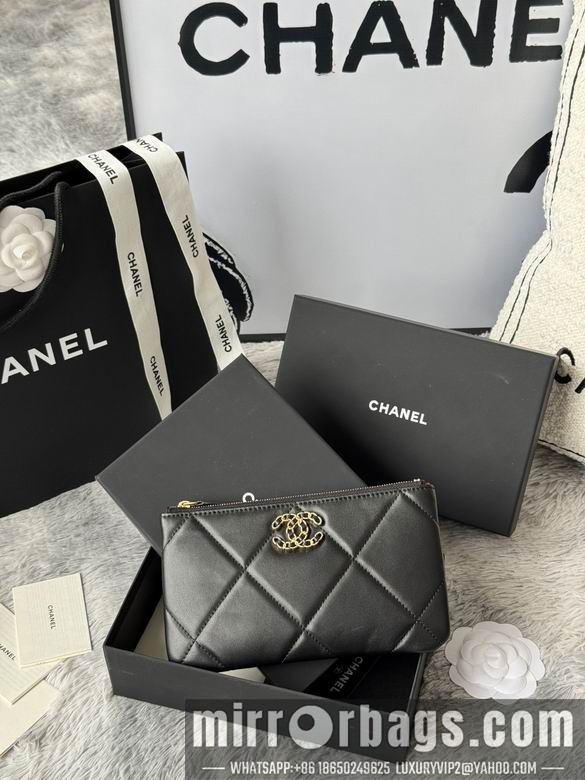Chanel Bags AP1109 20X12.2X1cm YG 5