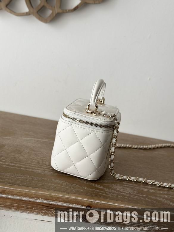 Chanel Bags 66020 10X7X9cm YG 2colour