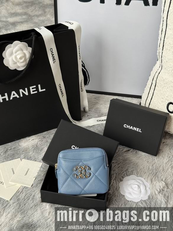 Chanel Bags AP2136 11X9.5X1.5cm YG 9